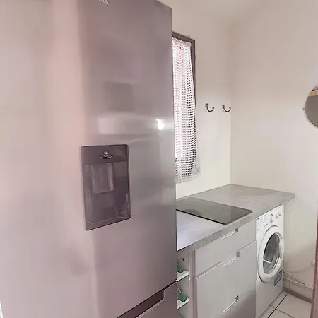 בית נופש Bois De Jade N100 ארגלס-סור-מר